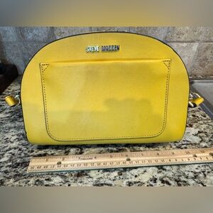 Steve Madden Mustard Yellow Crossbody Purse- Great Condition